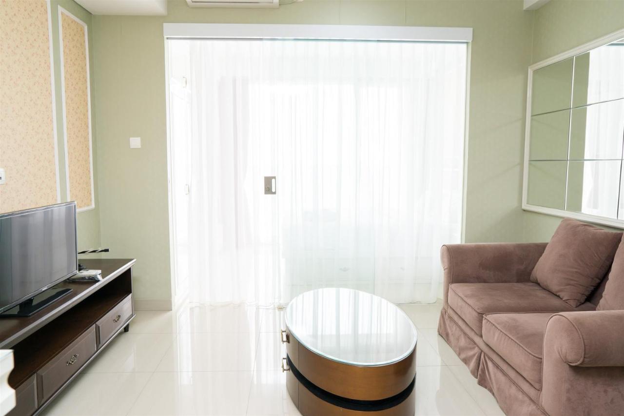 Spacious 1Br Dago Suites Apartment By Travelio Bandung Exterior photo